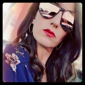 Meet your Posher, Kristen